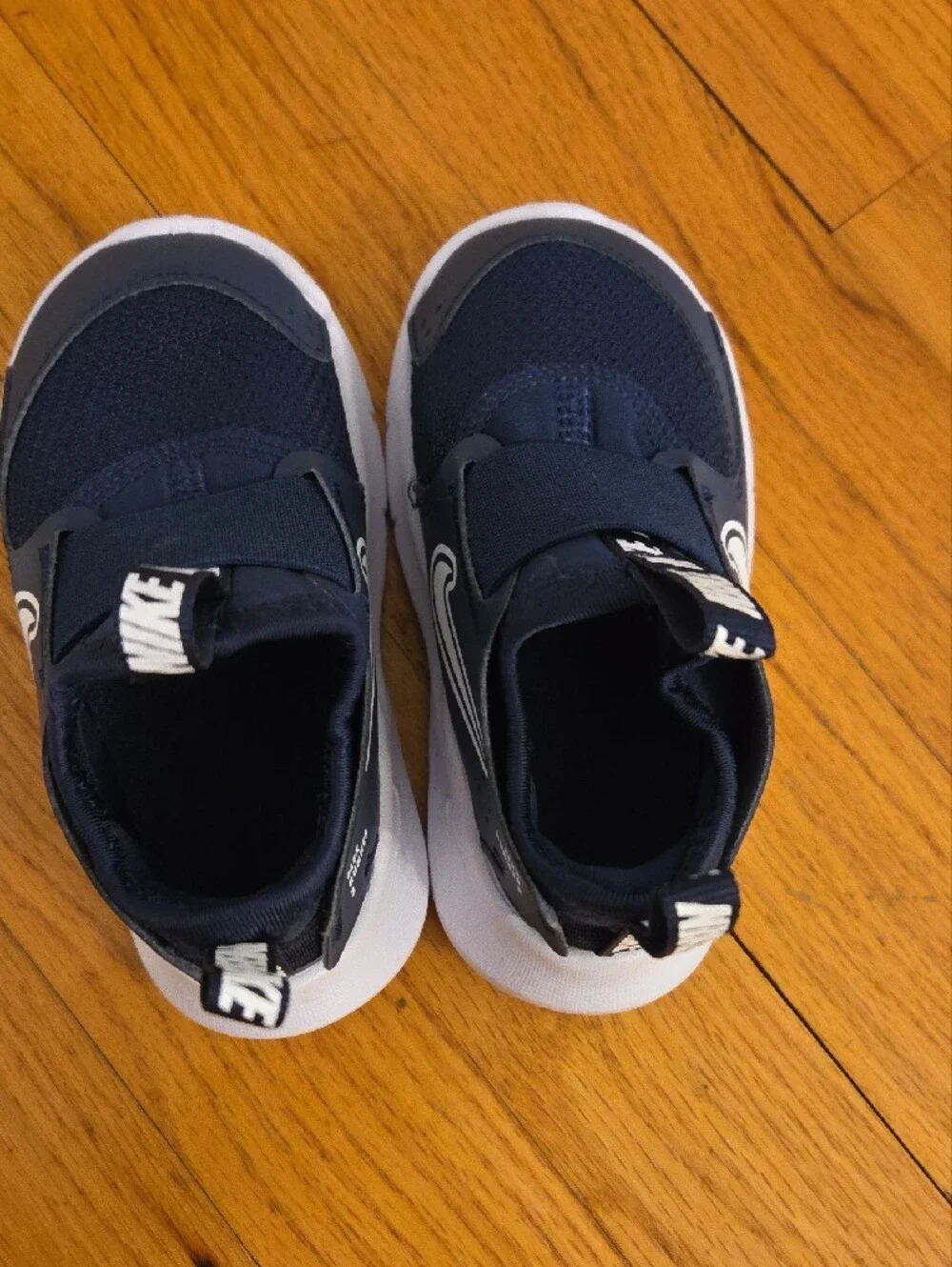 Nike Kids Navy and White Slip-On Sneakers